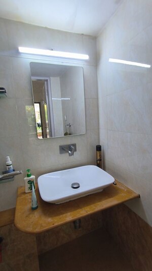 Bathroom in 4 BHK Apartment at Joshi Vadi – for Rent