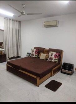 2 BHK + Store Room Builder Floor For Rent in Greater Kailash I
