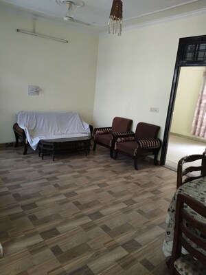2 BHK Builder Floor For Rent in Sector 47