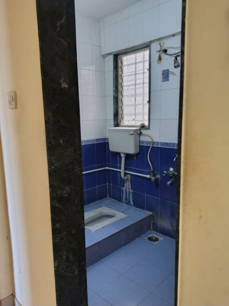 Bathroom, pimple saudagar 2 Bedroom 1037 Sq.Ft. Apartment In Pimple Saudagar Pune 10431063