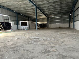  Warehouse For Rent in Kasna
