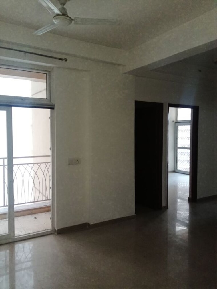 Room, mahagun-mywoods 3 Bedroom 1235 Sq.Ft. Apartment In Sector 16c Greater Noida Greater Noida 10431095