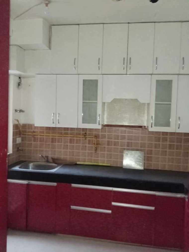 Kitchen, mahagun-mywoods 3 Bedroom 1235 Sq.Ft. Apartment In Sector 16c Greater Noida Greater Noida 10431095
