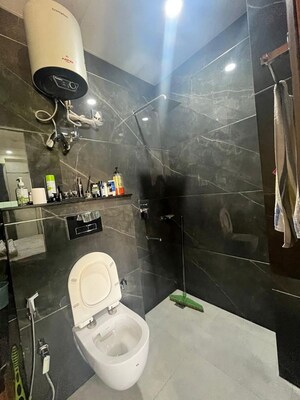 Bathroom in 3 BHK Apartment at Surya Aastha Greens, Sector 4 Greater Noida – for Rent
