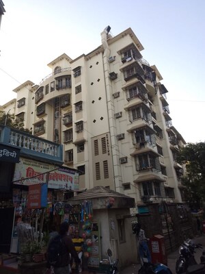 2 BHK Apartment For Rent in Sterling Avenue, Dahisar West