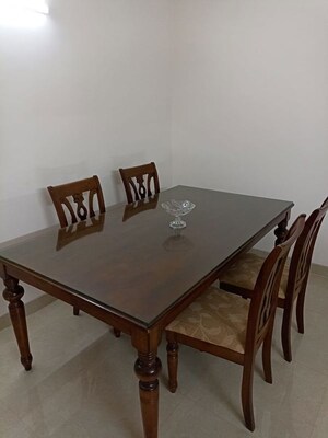 Furnished Amenities in 4 BHK Apartment at Orchid Petals, Sector 49 – for Sale