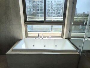 Bathroom in 4 BHK Apartment at M3M Golf Estate, Sector 65 – for Rent