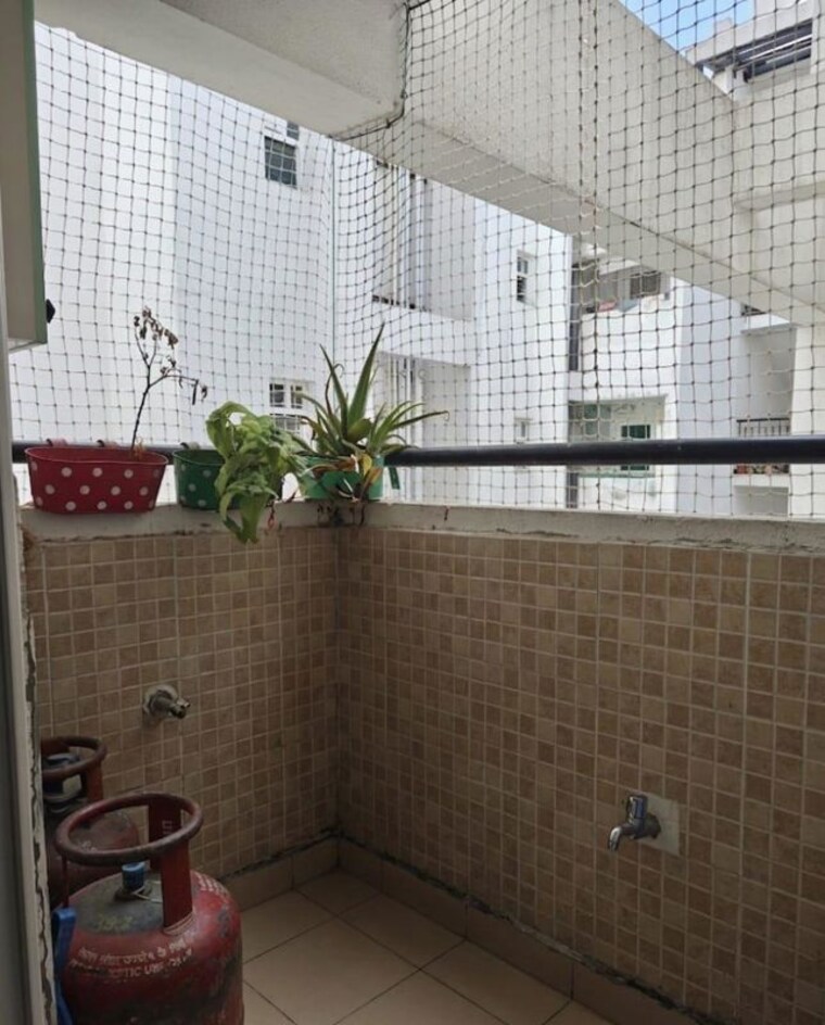 Balcony, kolte-patil-raaga 3 Bedroom 1500 Sq.Ft. Apartment In Hennur Road Bangalore 10431168