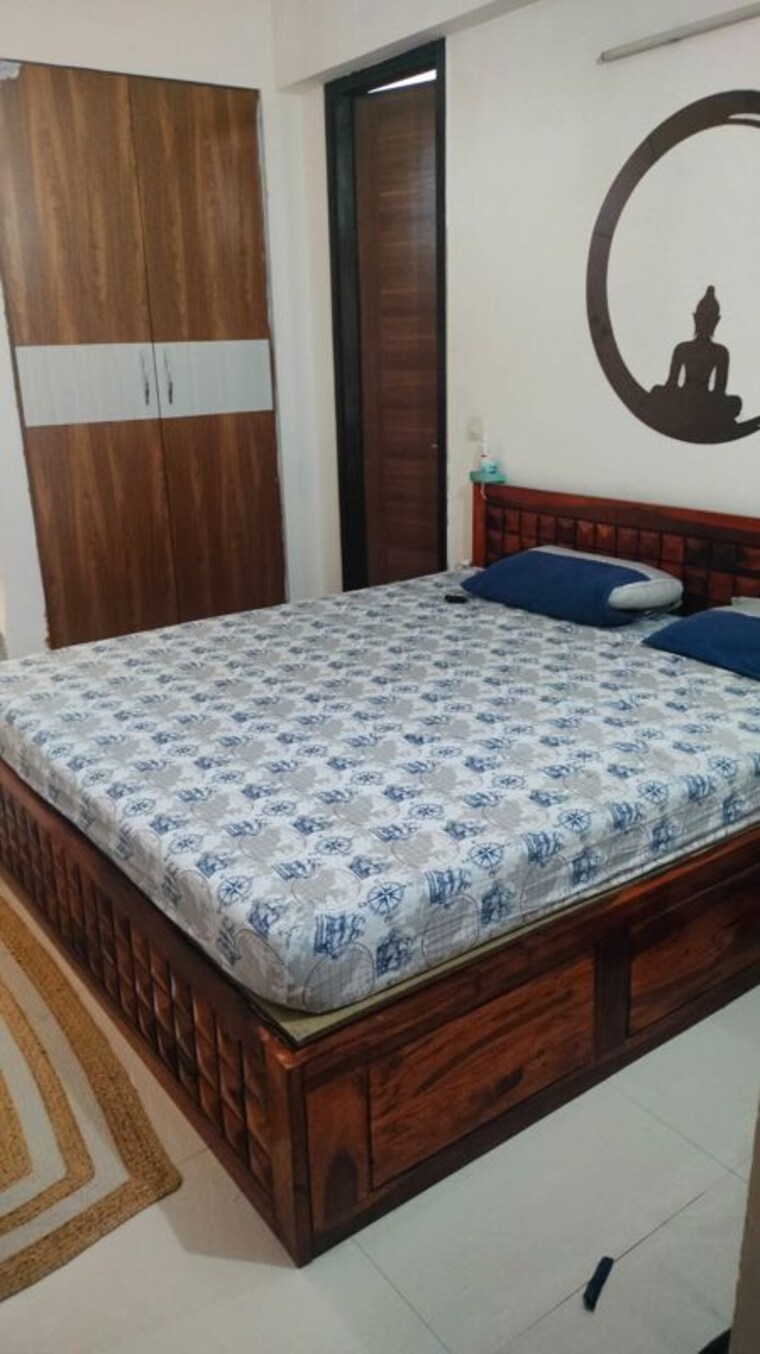 Bedroom, shalimar-one-world-valencia-county 3.5 Bedroom 2200 Sq.Ft. Apartment In Gomti Nagar Lucknow 10431175