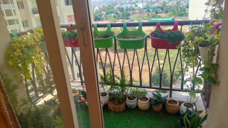 Balcony, shalimar-one-world-valencia-county 3.5 Bedroom 2200 Sq.Ft. Apartment In Gomti Nagar Lucknow 10431175
