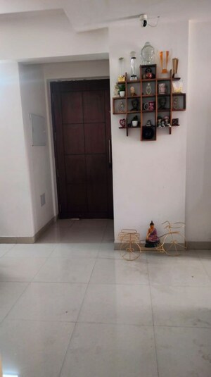3.5 BHK Apartment For Rent in Shalimar One World Valencia County, Gomti Nagar