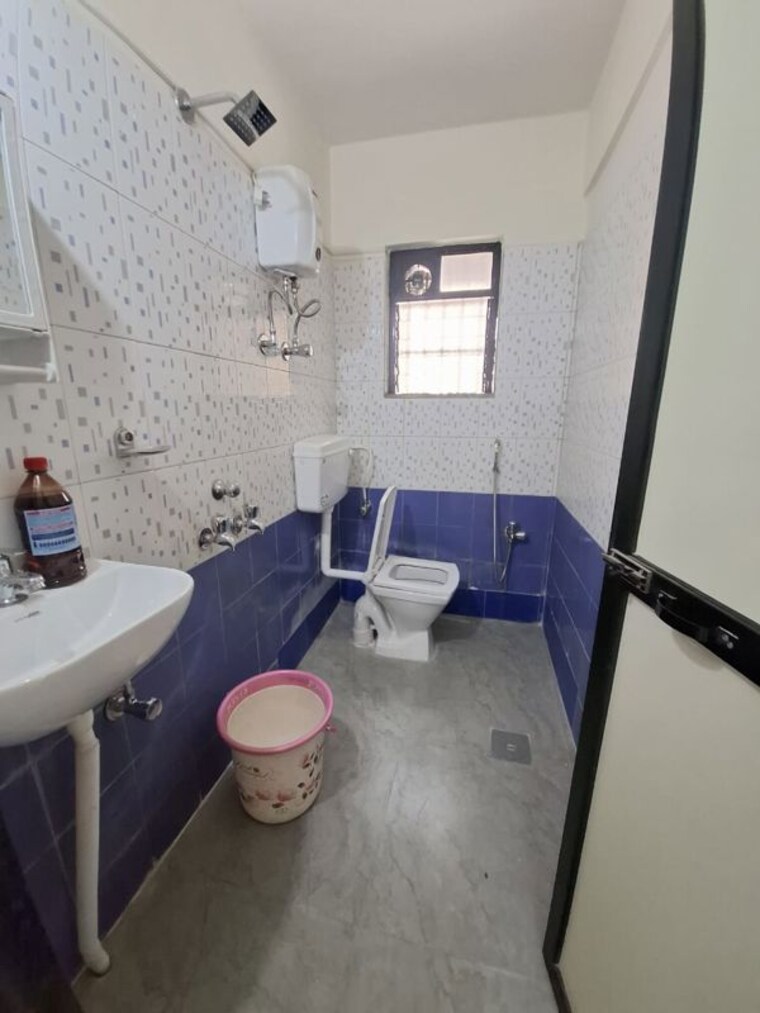 Team Area, vijay-park-building-no-18-to-21-chs-ltd 2 Bedroom 660 Sq.Ft. Apartment In Kasarvadavali Thane 10431181