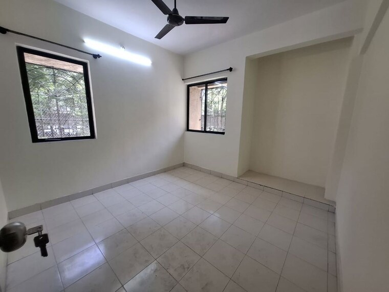 Room, vijay-park-building-no-18-to-21-chs-ltd 2 Bedroom 660 Sq.Ft. Apartment In Kasarvadavali Thane 10431181