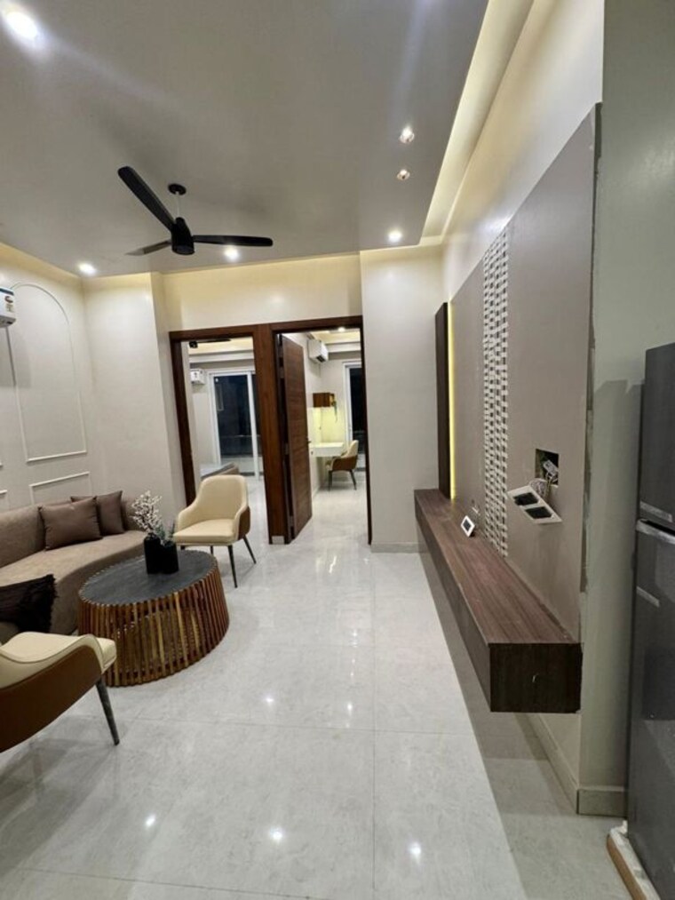 Living Room, sector 42 2 Bedroom 800 Sq.Ft. Builder Floor In Sector 42 Gurgaon 10431174
