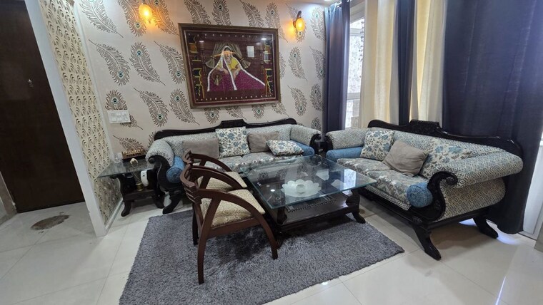 Living Room, tulip-violet 1 Bedroom 1578 Sq.Ft. Apartment In Sector 69 Gurgaon 10431189