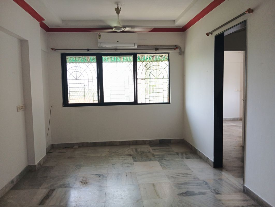 1 BHK 450 Sq.Ft. Apartment in Sahayog Complex