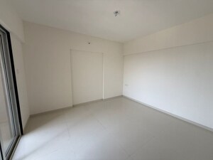 Master Bedroom in 3 BHK Apartment at Kamgar Putala Vasahat – for Rent