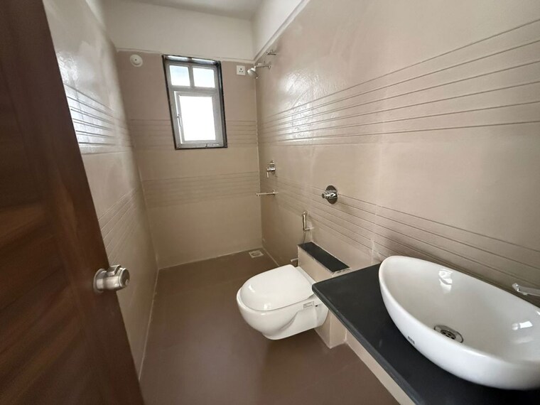Bathroom, kamgar putala vasahat 3 Bedroom 1130 Sq.Ft. Apartment In Kamgar Putala Vasahat Pune 10431204
