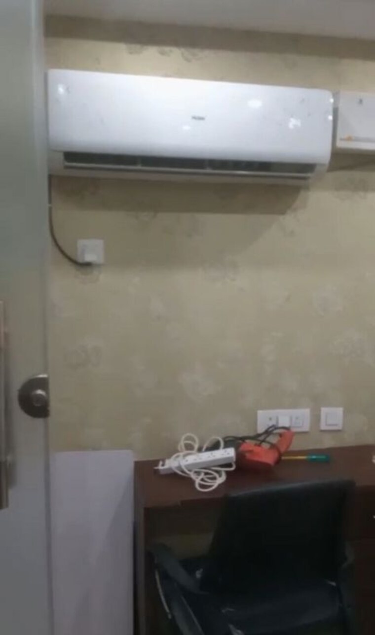 undefined, chandigarh-citi-center Studio 400 Sq.Ft. Apartment In Vip Road Zirakpur 10431209