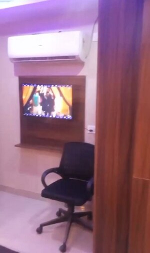 Furnished Amenities in Studio Apartment at Chandigarh Citi Center, Vip Road – for Rent