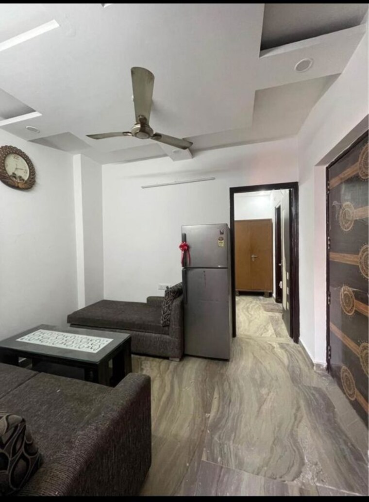 Bedroom, rohini sector 8 1 Bedroom 400 Sq.Ft. Builder Floor In Rohini Sector 8 Delhi 10431236