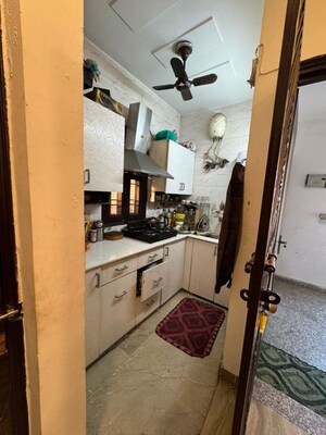 Kitchen in 1 BHK Builder Floor at Rohini Sector 8 – for Rent