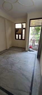 1 BHK 400 Sq.Ft. Builder Floor in Rohini Sector 8