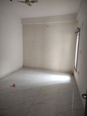 Room in 3 BHK Independent House at Barkatullah University – for Sale