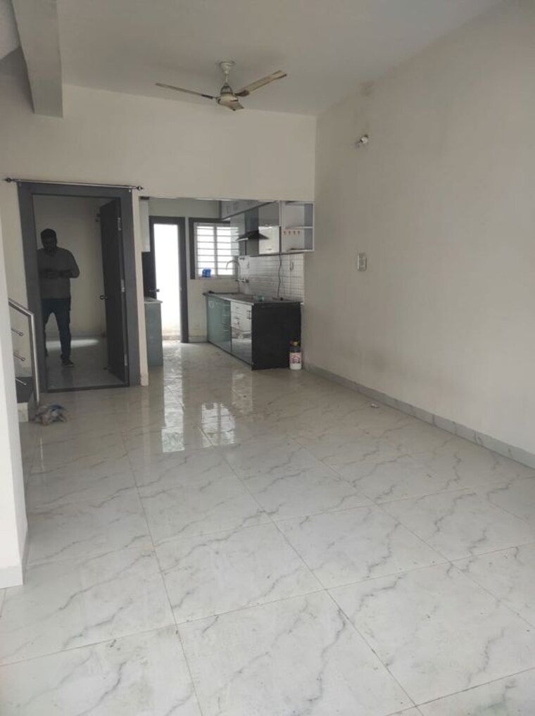 Room, barkatullah university 3 Bedroom 1400 Sq.Ft. Independent House In Barkatullah University Bhopal 10431244