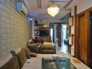 Living Room in 3 BHK Builder Floor at Vaishali Sector 4 – for Sale