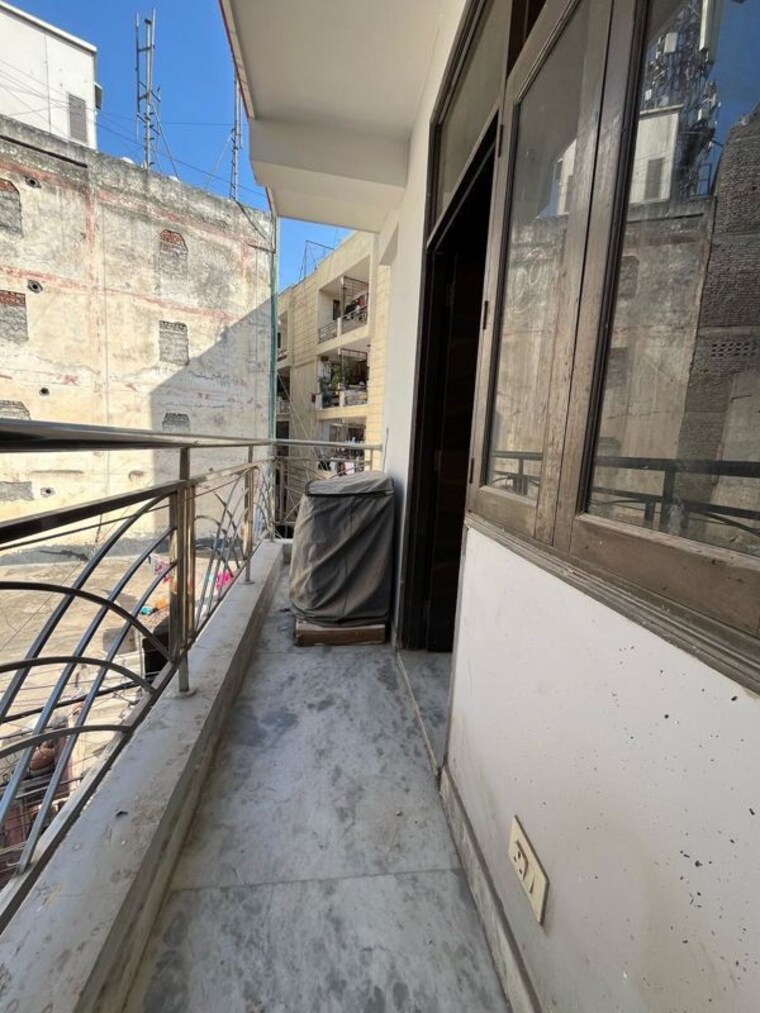 Balcony, saket 1 Bedroom 680 Sq.Ft. Builder Floor In Saket Delhi 10431284
