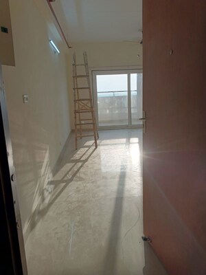 Bathroom in 1 BHK Apartment at Dwarka – for Rent