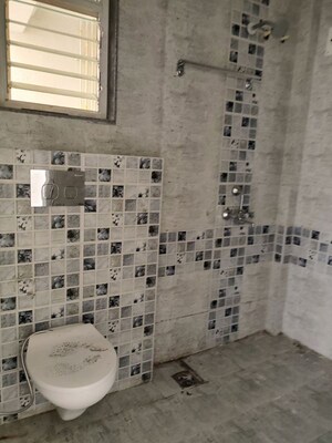 Bathroom in 1 BHK Apartment at Dwarka – for Rent