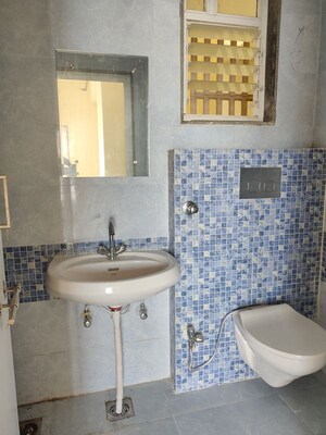 Bathroom in 1 BHK Apartment at Dwarka – for Rent