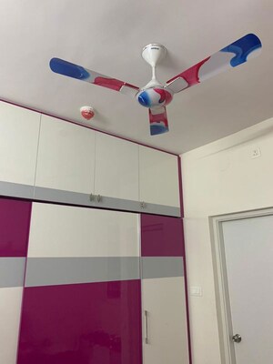 Furnished Amenities in 3 BHK Apartment at Prestige Lakeside Habitat, Varthur – for Sale