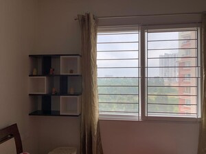 Room in 3 BHK Apartment at Prestige Lakeside Habitat, Varthur – for Sale