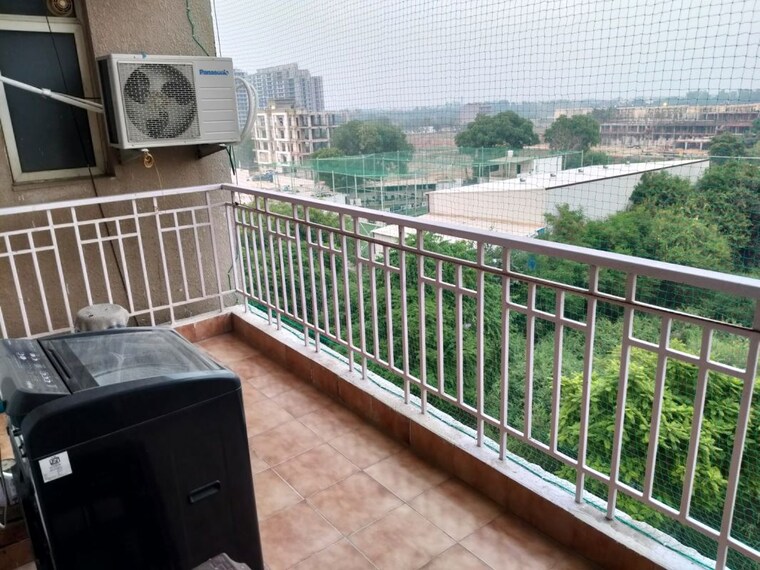 Balcony, puri-pratham 3 Bedroom 1400 Sq.Ft. Apartment In Sector 84 Faridabad 10431310