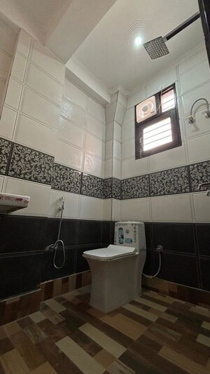 Washroom in  Pg at Rangpuri – for Rent