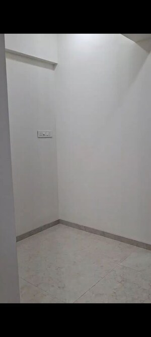 Room in 2 BHK Apartment at Atharva CHS Vile Parle , Vile Parle East – for Rent
