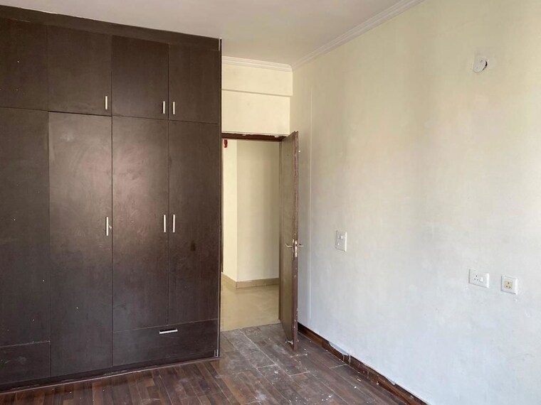 Room, singla-south-city 3 Bedroom 1810 Sq.Ft. Apartment In Lohgarh Zirakpur 10431364