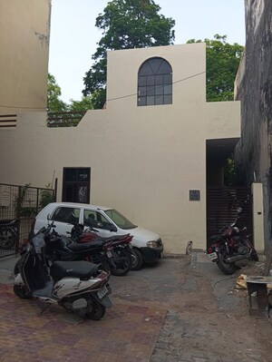 2 BHK Independent House For Sale in Sector 36 Greater Noida
