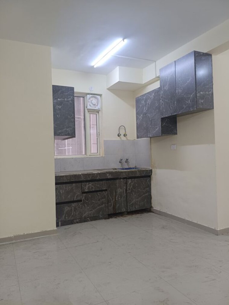 Kitchen, pyramid-midtown 2 Bedroom 590 Sq.Ft. Apartment In Sector 59 Gurgaon 10431381