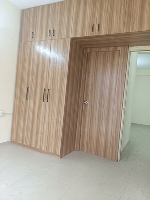 2 BHK Apartment For Rent in Pyramid Midtown, Sector 59