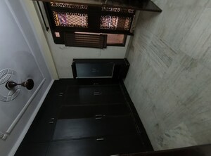 Bedroom in 2 BHK Builder Floor at Govindpuri – for Rent
