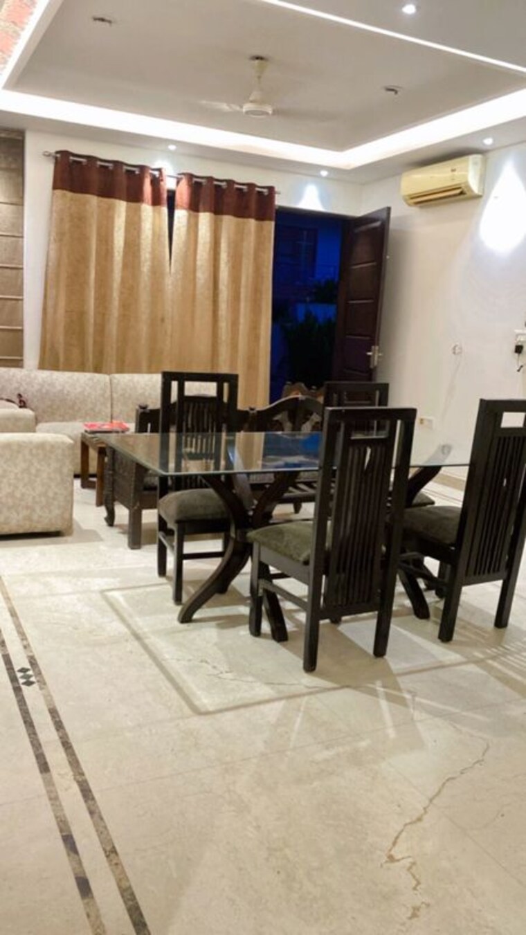 Gym, ansal-plaza-gurgaon 3 Bedroom 1800 Sq.Ft. Builder Floor In Palam Vihar Gurgaon 10431404