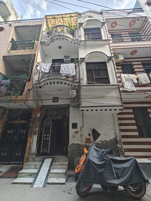 6 BHK Independent House For Sale in Om Vihar
