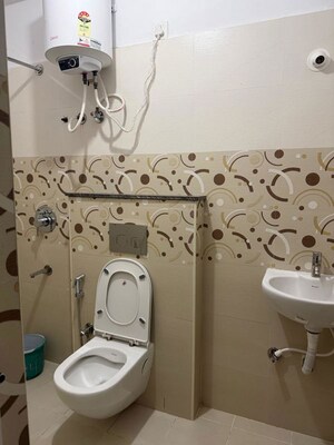Bathroom in 2 BHK Apartment at Kalyan Nagar – for Rent