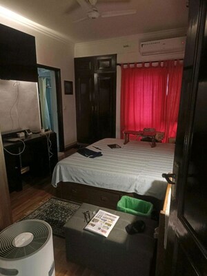 Team Area in 4 BHK Apartment at ATS Green Village, Sector 93a – for Sale