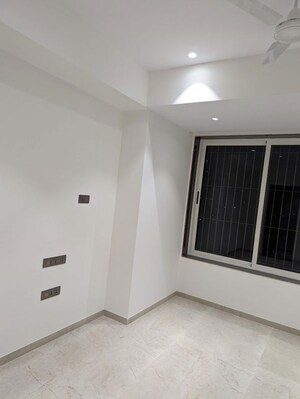 Room in 1 BHK Apartment at Ajmera Greenfinity Wadala, Wadala East – for Rent