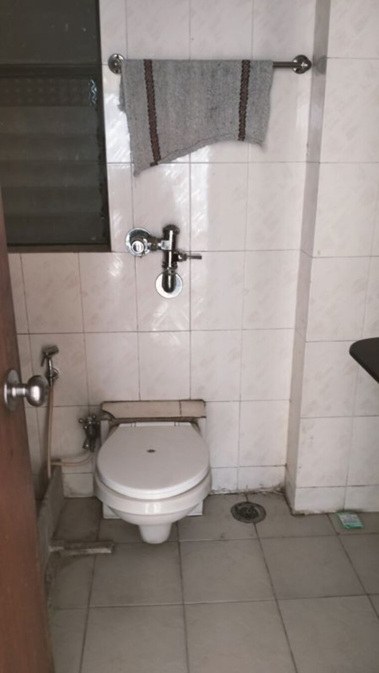 Bathroom, vishwakarma-vedant 2 Bedroom 1100 Sq.Ft. Apartment In Undri Pune 10431460